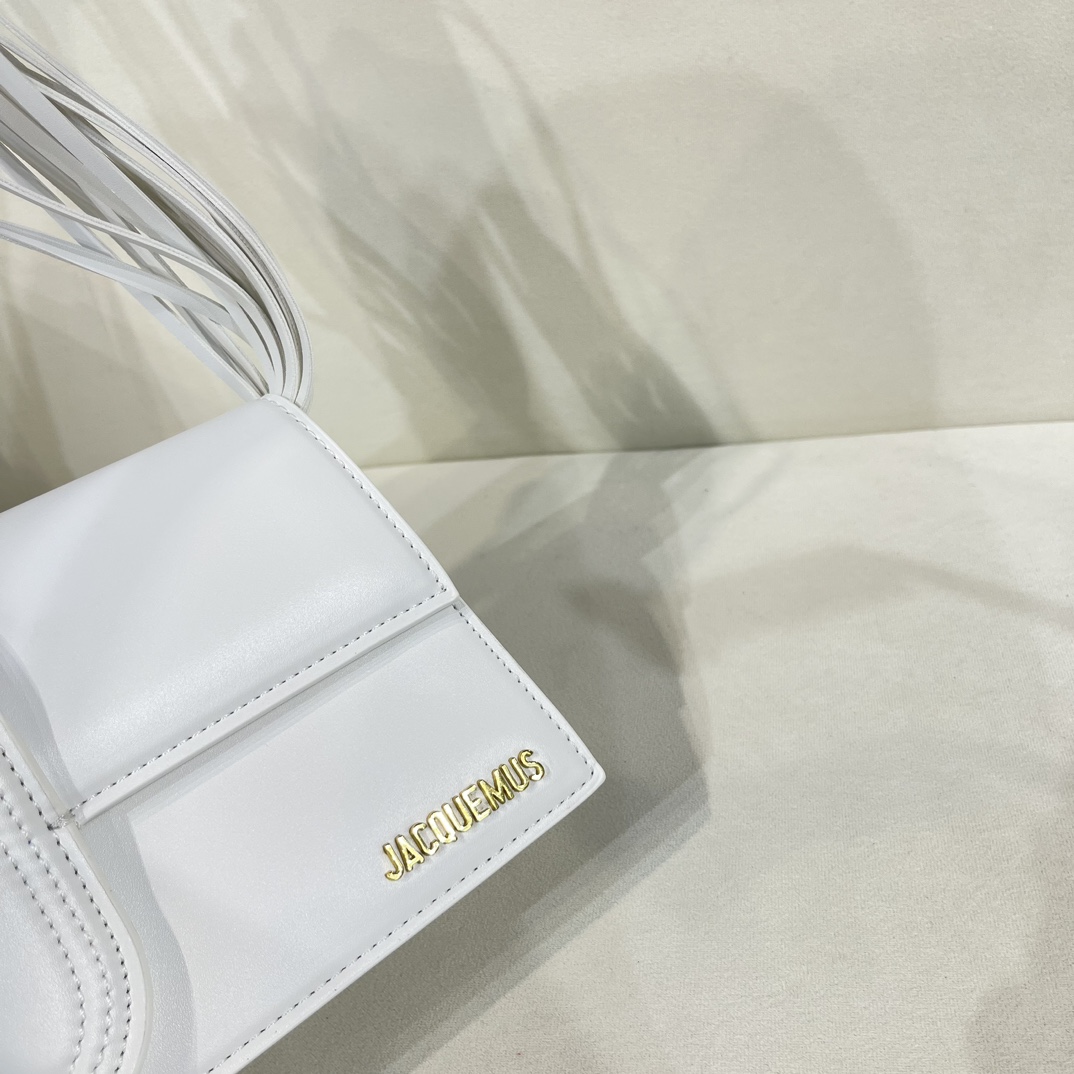 Jacquemus Satchel Bags